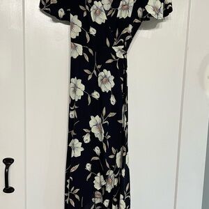 Lulu's Black and Cream Floral Maxi Dress